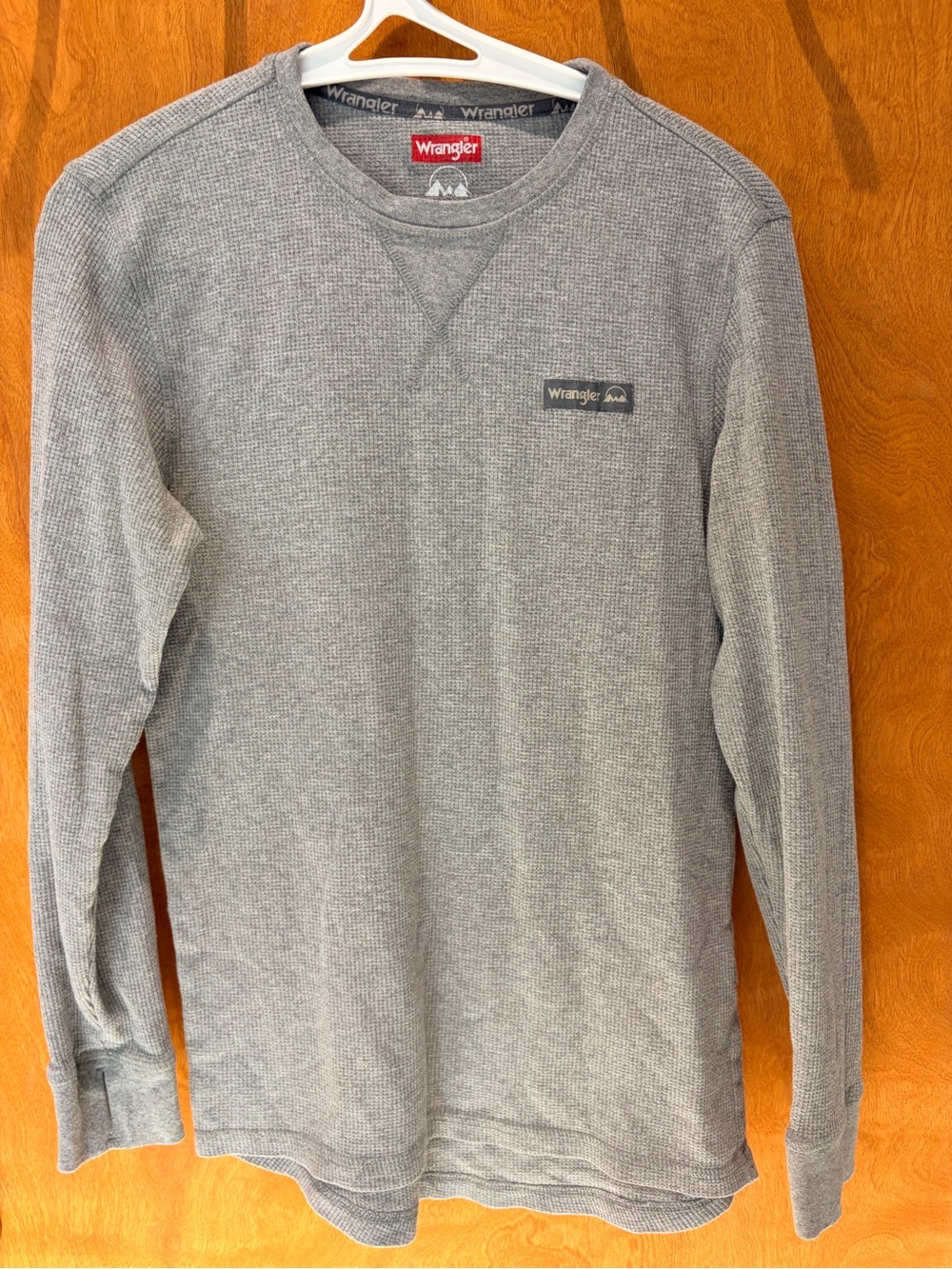 Wrangler Light Gray Waffle Knit Long Sleeve Shirt Mens size Small